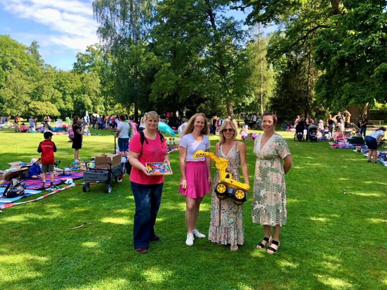 Kinderflohmarkt im Stadtpark im August 2024 (Foto - Christopher Franek)