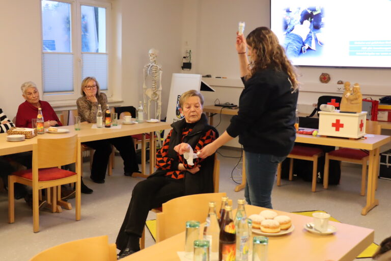 Seniorenprogramm_BRK Erste Hilfe