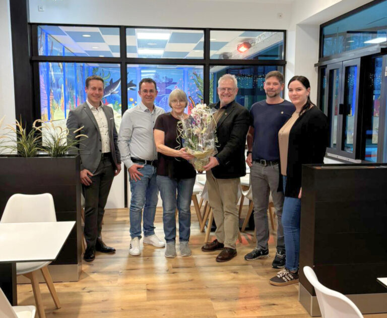 Michael Schmid übernimmt Hallenbadcafé_Foto_Daniel Weigl