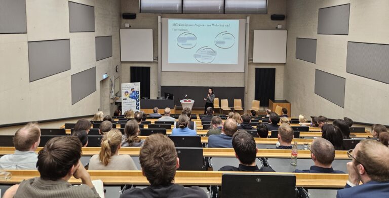 PM_14_Zwanzig_Jahre_hochschule_dual_OTH_Regensburg_Kathrin Köpf_Bild