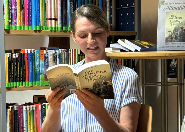 Stadtbibliothek_Lesung_Stefanie_Söllner_2_(c)_Doris_Wirth