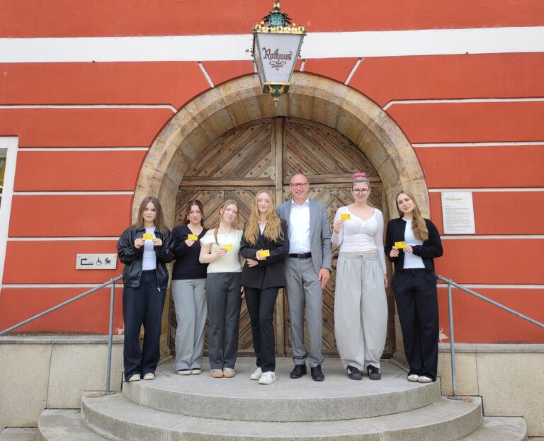 Übergabe_Juleica Karten_Fokusgruppe Jugend_2026 (1)