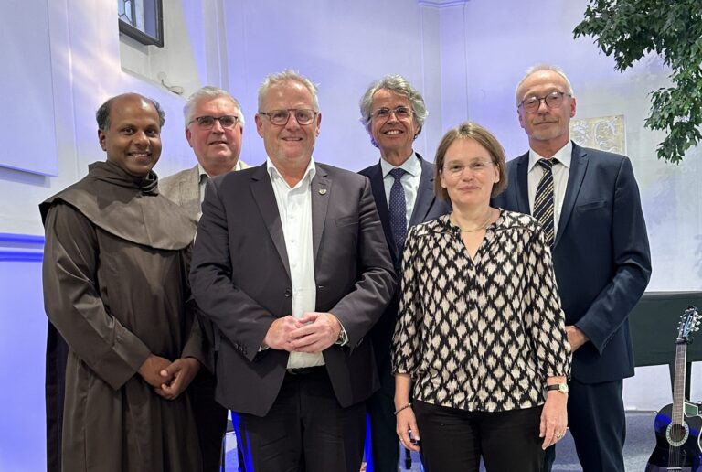 Eröffnung Stadtarchiv_Foto_Lara Schmaus