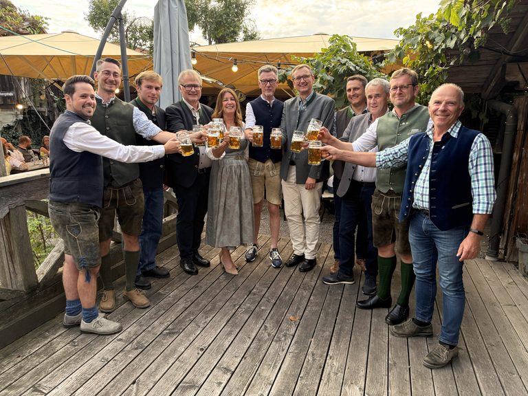 Tangrintel-Volksfest_Bierprobe_(c)_Doris_Wirth